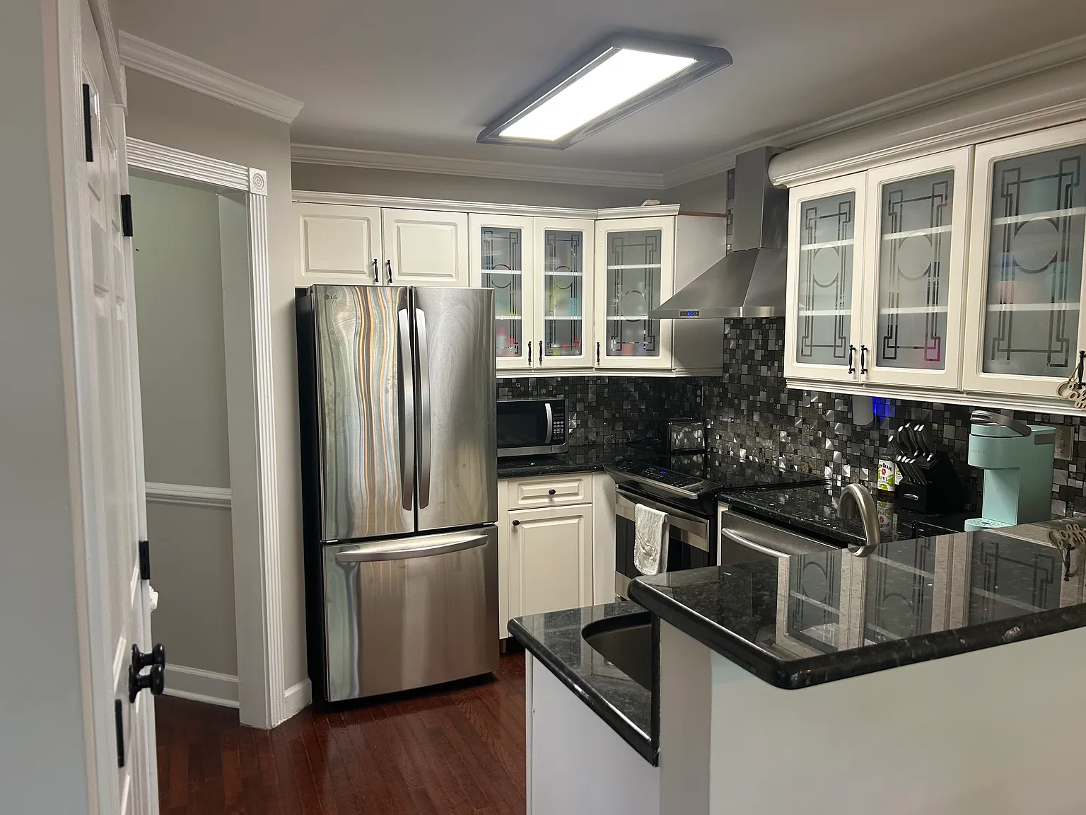 3 bed, 2.5 bath, 1580 sqft, $1,995 — Photo 4