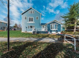 9333 State Park Rd, Three Mile Bay, NY 13693