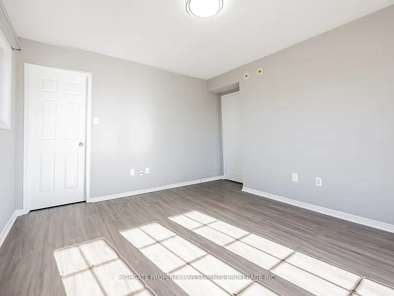 200 McLevin Ave #3 — Photo 24