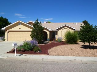 945 Lee Trevino Blvd, Rio Communities, NM 87002