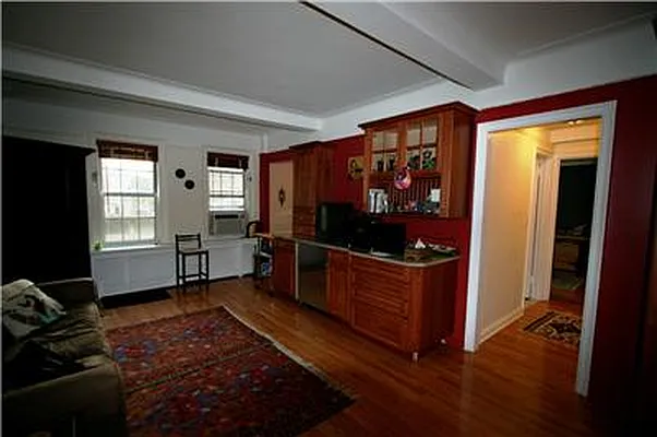 Rented by R New York | media 3