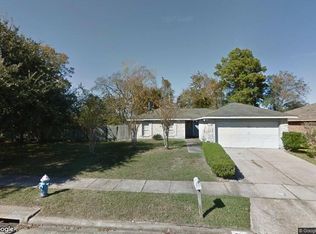 5827 Flower Gate Dr, Spring, TX 77373