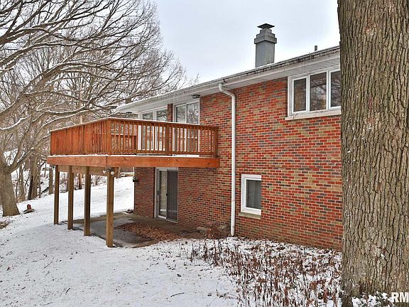4th image of 1104 N Bluffcrest Ct