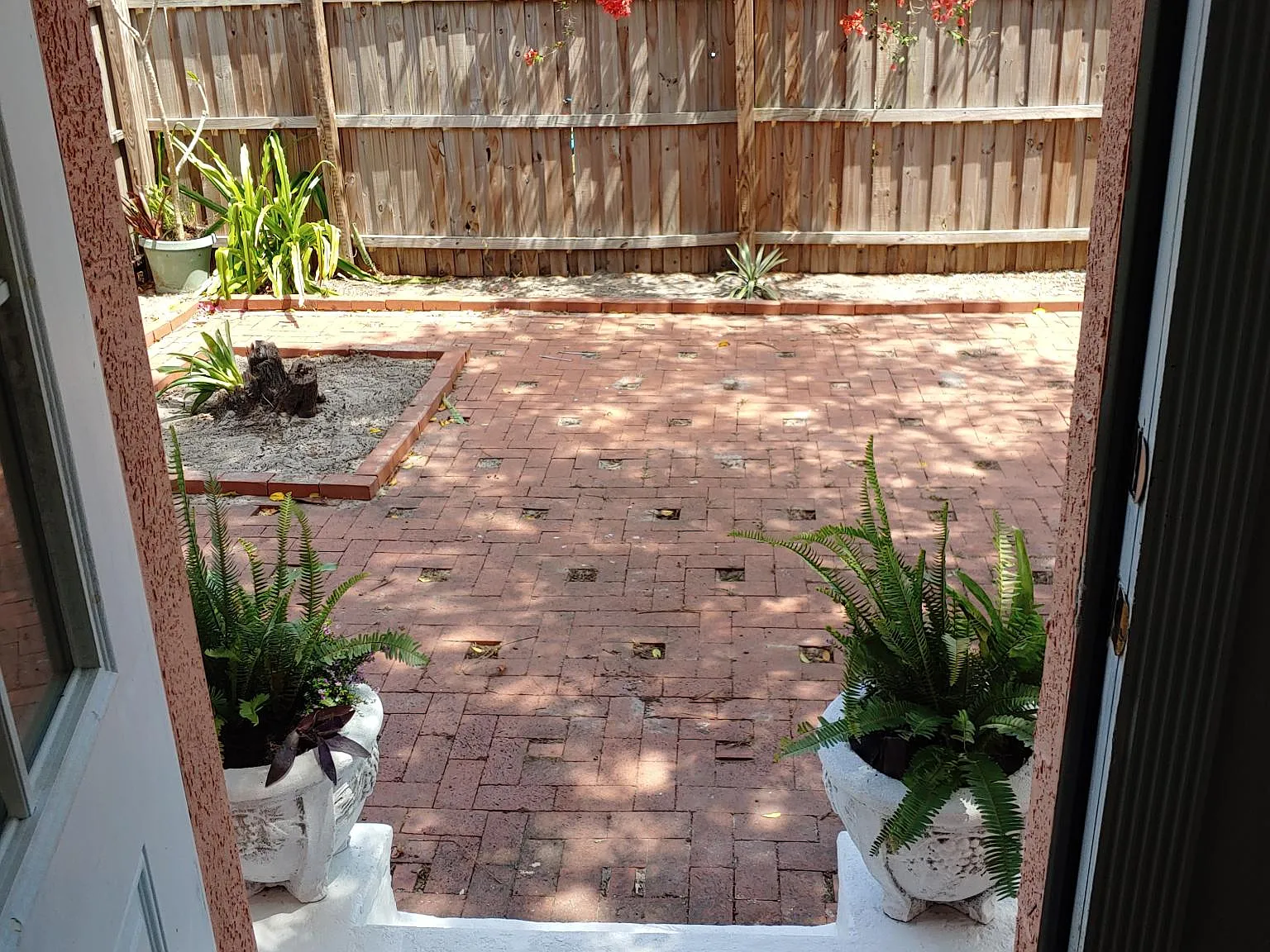 1 bed, 600 sqft, $1,800 — Photo 2
