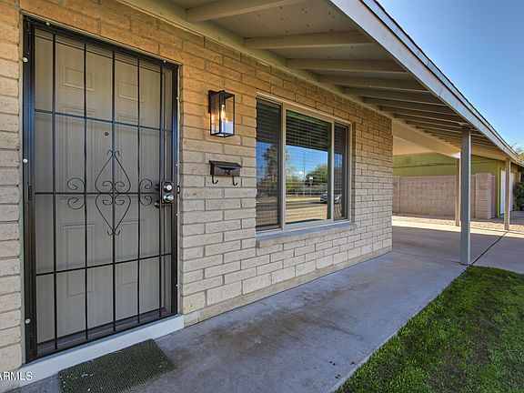 4th image of 3407 E Sunnyside Dr