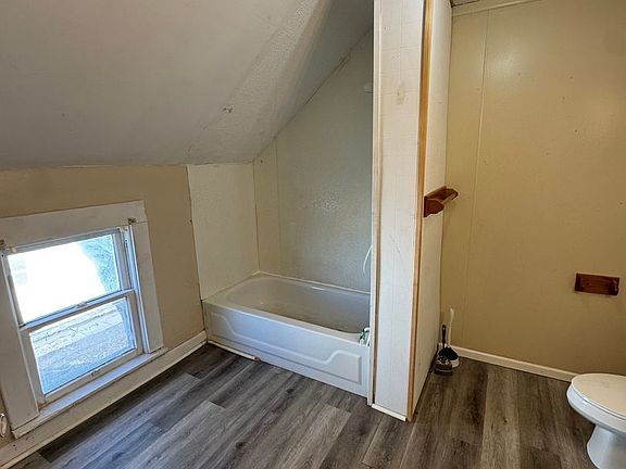 5th image of 1225.5 S 22nd St #12255