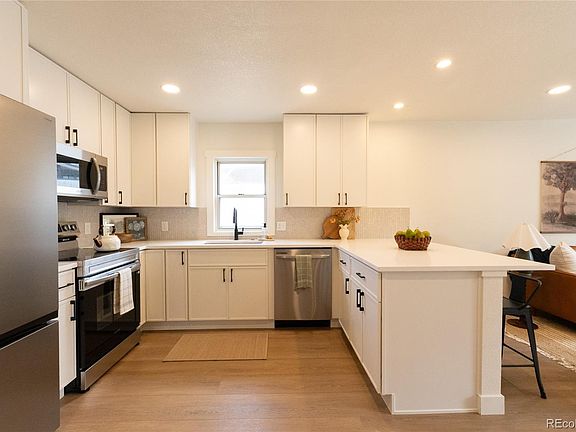 5th image of 1073 S Raleigh Street