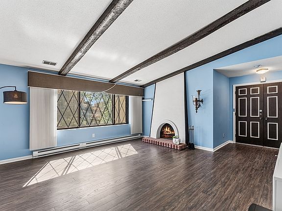 4th image of 12 Royal Lake Dr APT 8