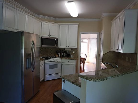 4th image of 4931 Whitmore Pond Ln
