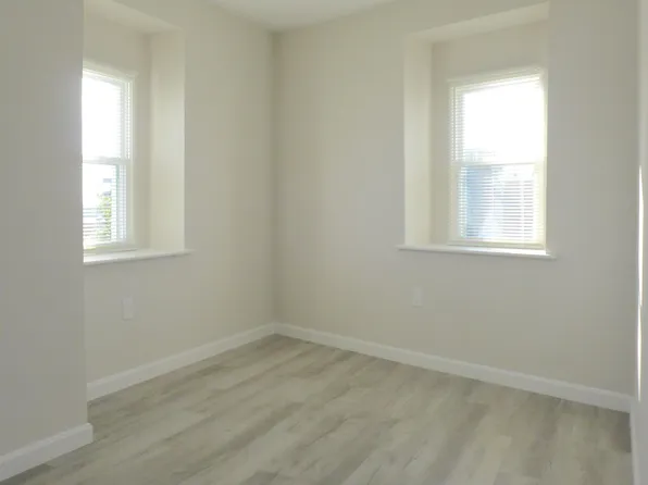 45 Bennington St, East Boston, MA 02128