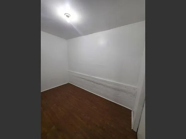 1748 N Keystone Ave — Photo 10