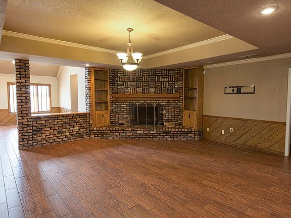 2nd image of 6803 Stoneham Dr