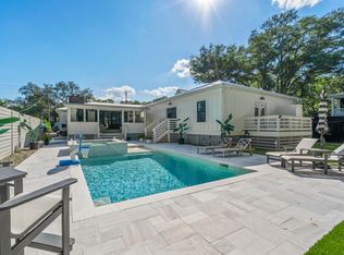 710 Simmons St, Mount Pleasant, SC 29464