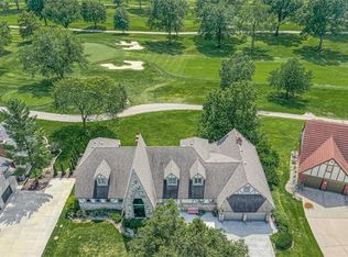 211 W 128th St, Kansas City, MO 64145