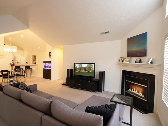 4th image of 201 Villa Pointe Dr