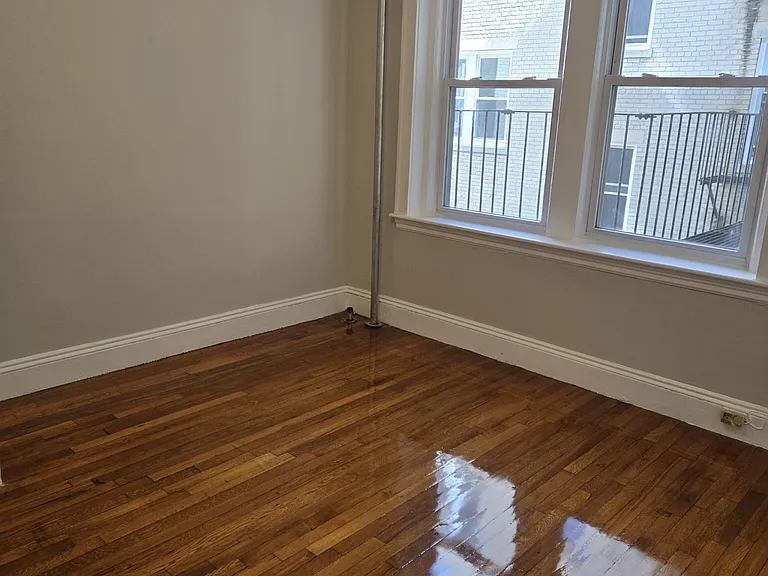 1124 Commonwealth Ave — Photo 121