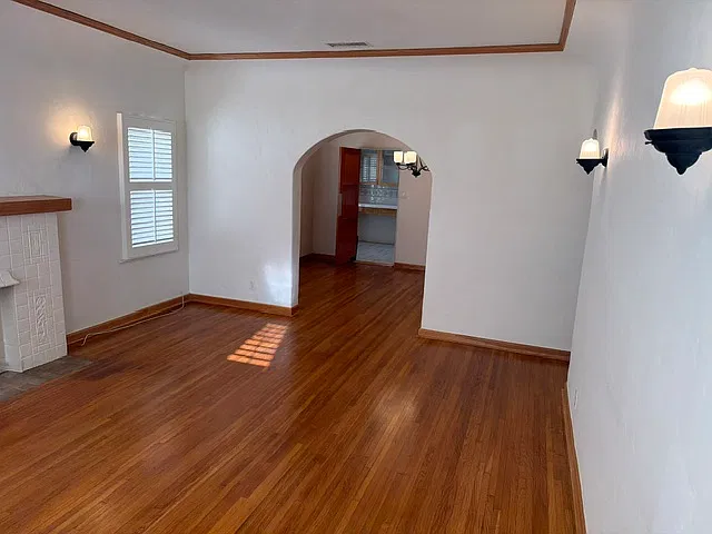 2 bed, 1300 sqft, $3,675 — Photo 4