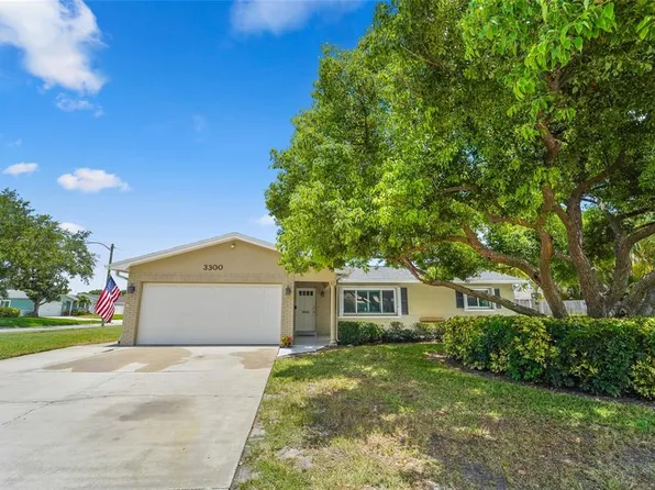 3300 62nd St N, Saint Petersburg, FL 33710