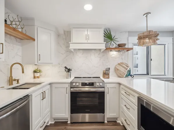 23223 Front Beach Rd, Panama City Beach, FL