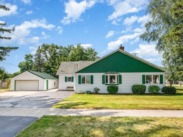 250 N Pine St, Hemlock, MI 48626