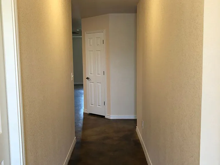 509 College St — Photo 20