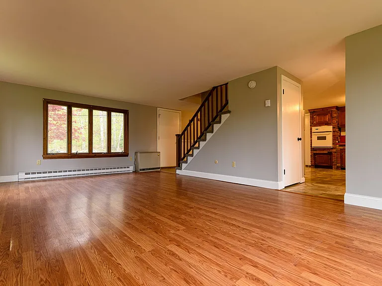 19 Stagecoach Rd — Photo 13