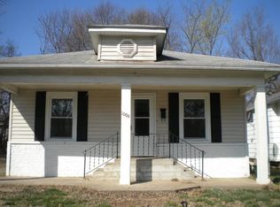 1008 S Sneed Ave, Sedalia, MO 65301