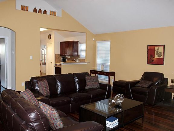 4th image of 5732 Parkview Hills Ln