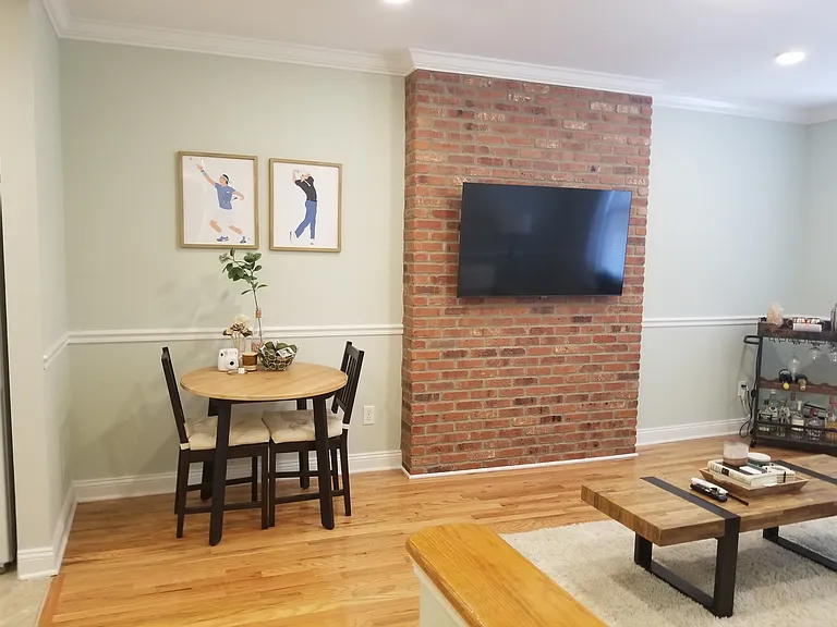 804 Willow ave — Photo 6