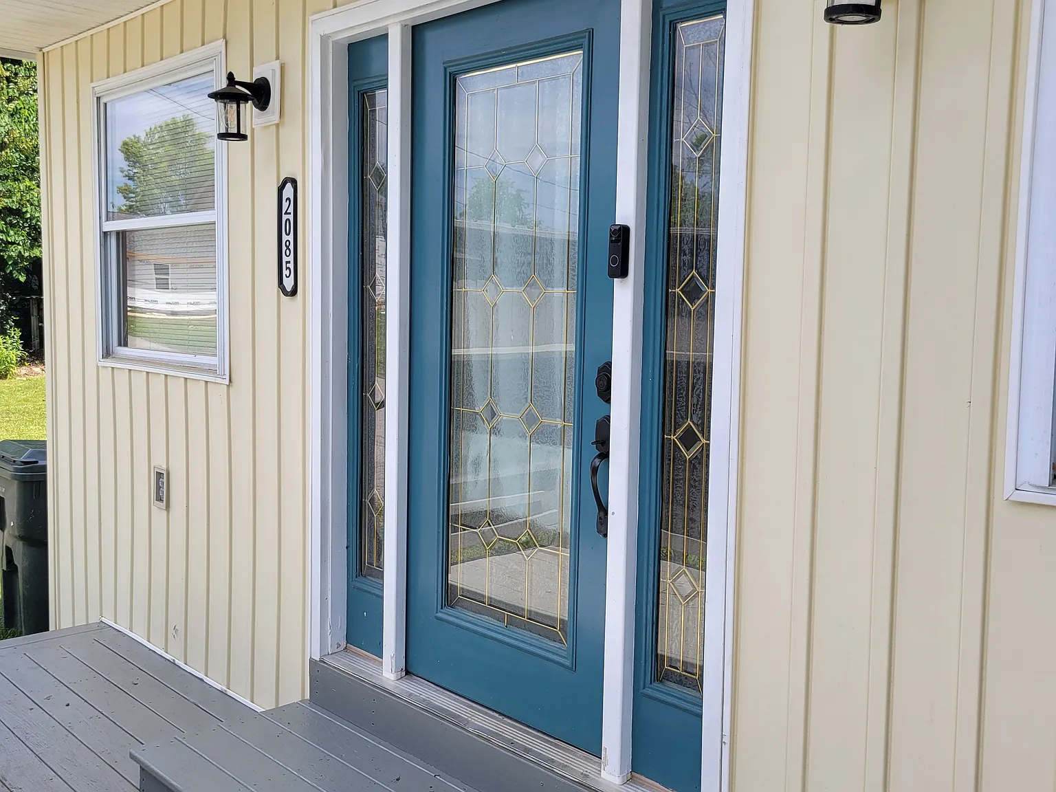 3 bed, 1000 sqft, $1,800 — Photo 3