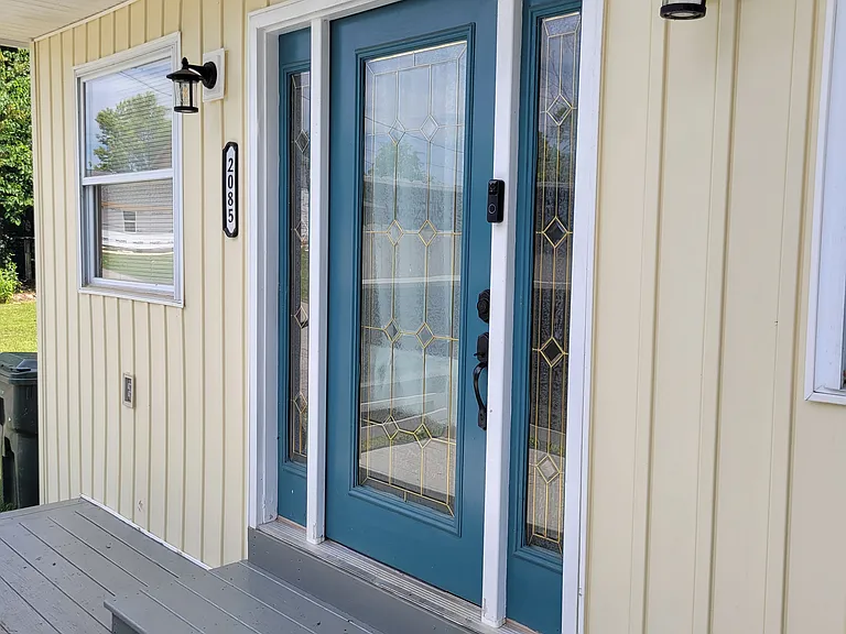 2085 Rice Ave — Photo 3