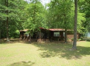 934 Brisson Rd, Parkton, NC 28371
