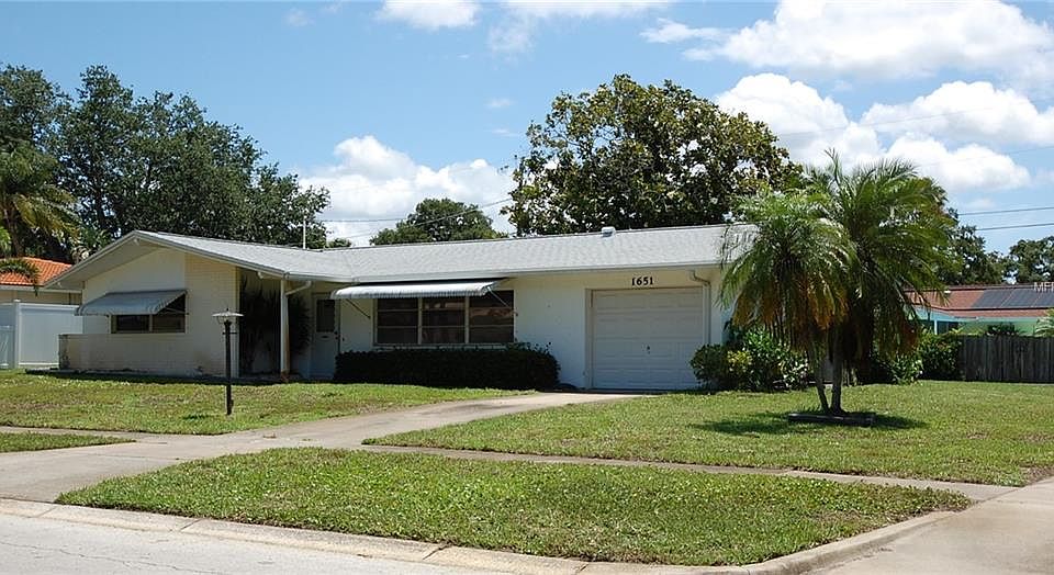 1st image of 1651 Palace Dr