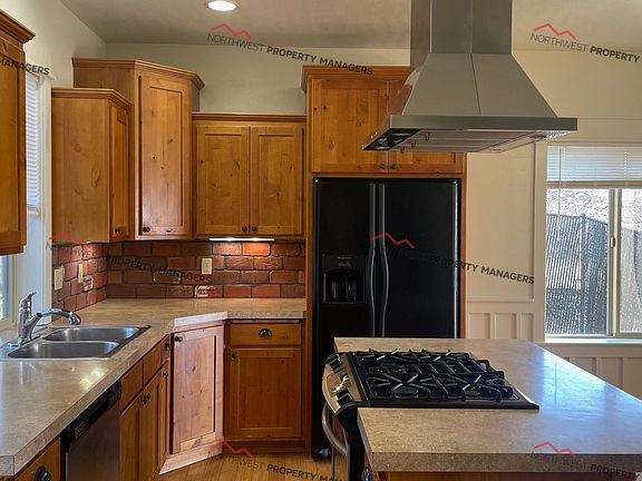 5th image of 1530-1532 SW William Ave
