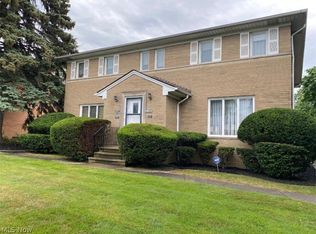 17910-17912 Chagrin Blvd, Beachwood, OH 44122