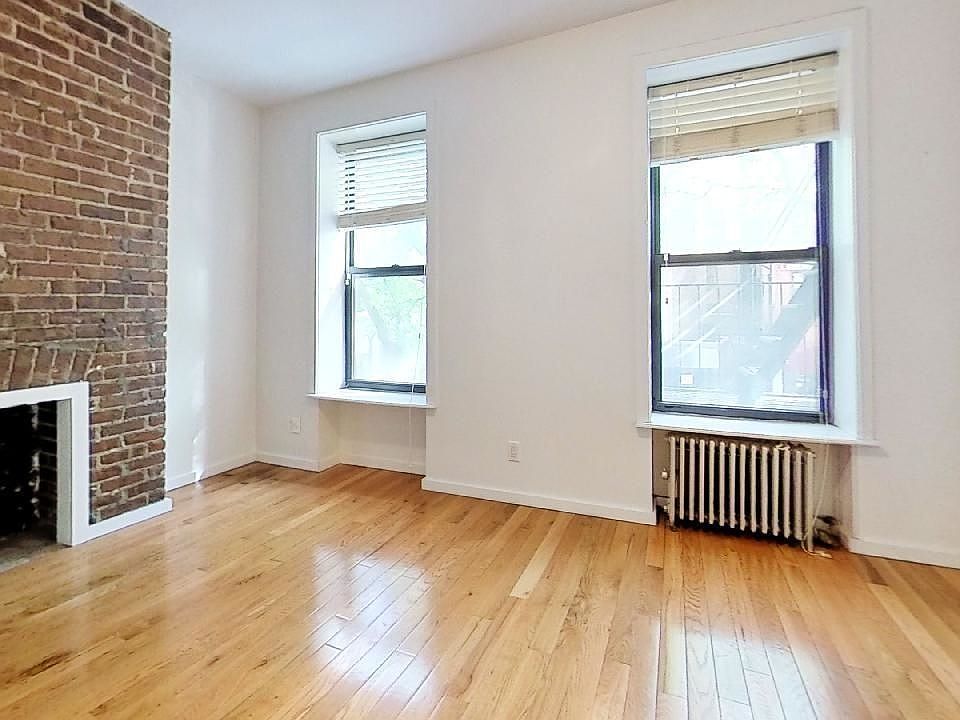 1st image of 401 E 78th St #3A2