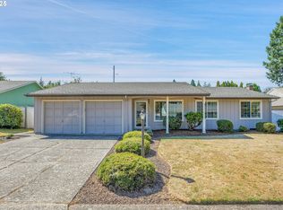 20926 SE Main Dr, Gresham, OR 97030