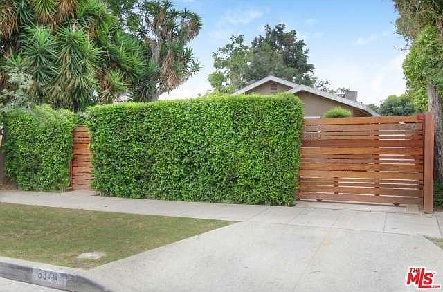 1st image of 3346 Casitas Ave
