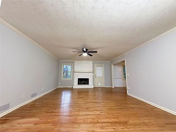 5th image of 3676 Lenora Church Rd