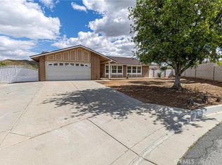 7869 Ladoga Pl, Riverside, CA 92509
