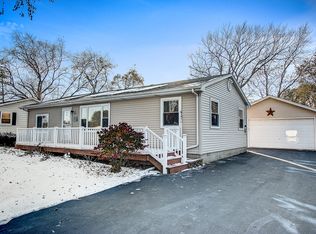 613 Hillside Rd, New Lenox, IL 60451