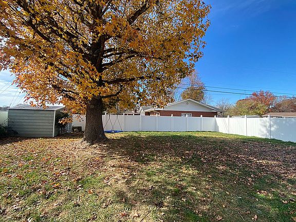 4th image of 901 N 16th St