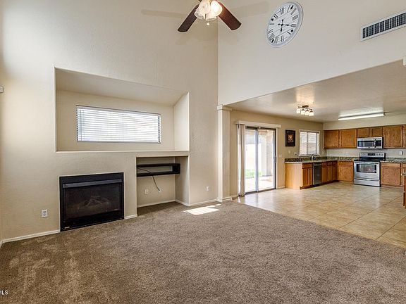 5th image of 11192 W Palm Ln