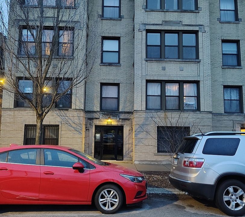 1st image of 3149 W Wellington Ave #1