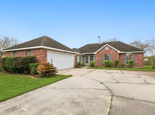 18014 Lake Iris Ave, Baton Rouge, LA 70817
