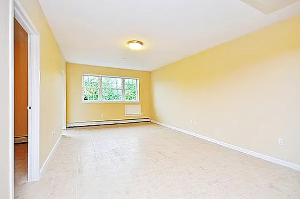 Rented by Astoria NY Condos | media 25