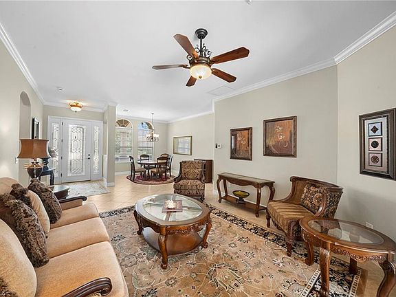 4th image of 10053 Lions Bay CT