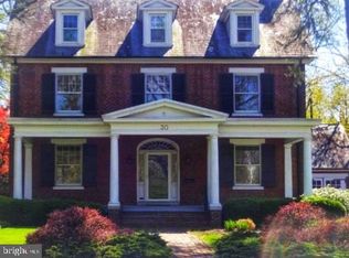 30 College Ave, Chambersburg, PA 17201