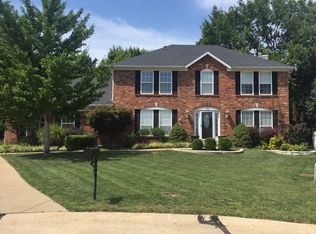 16 Bell Tower Ct, Saint Charles, MO