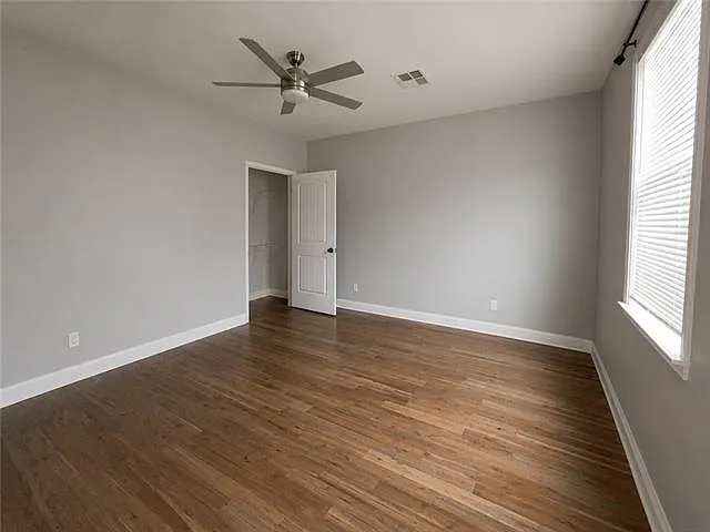 1309 Foy St — Photo 11